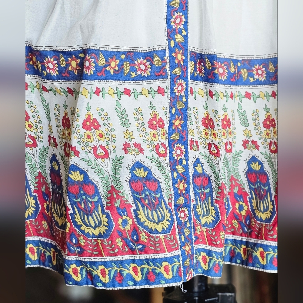 White Cotton Summer Festival Dress With Folky Floral Print - Picture 2 of 8